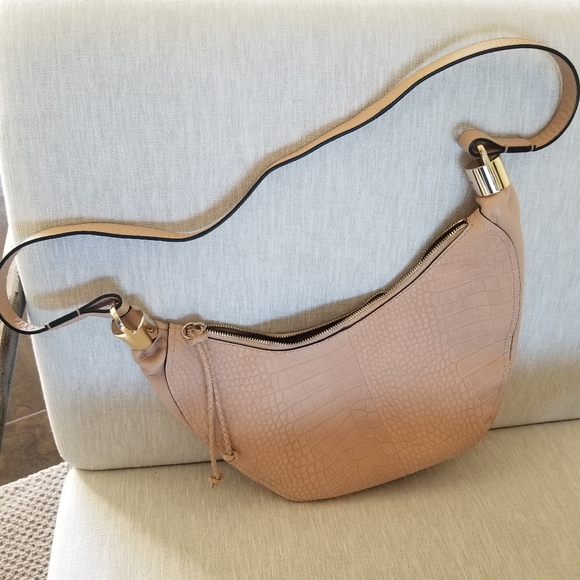 Vince Camuto Meliss Tan Color Leather Crossbody bag EUC - Picture 7 of 16